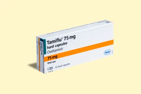 Tamiflu: Na receptę czy bez? Jak szybko zdobyć lek na grypę?